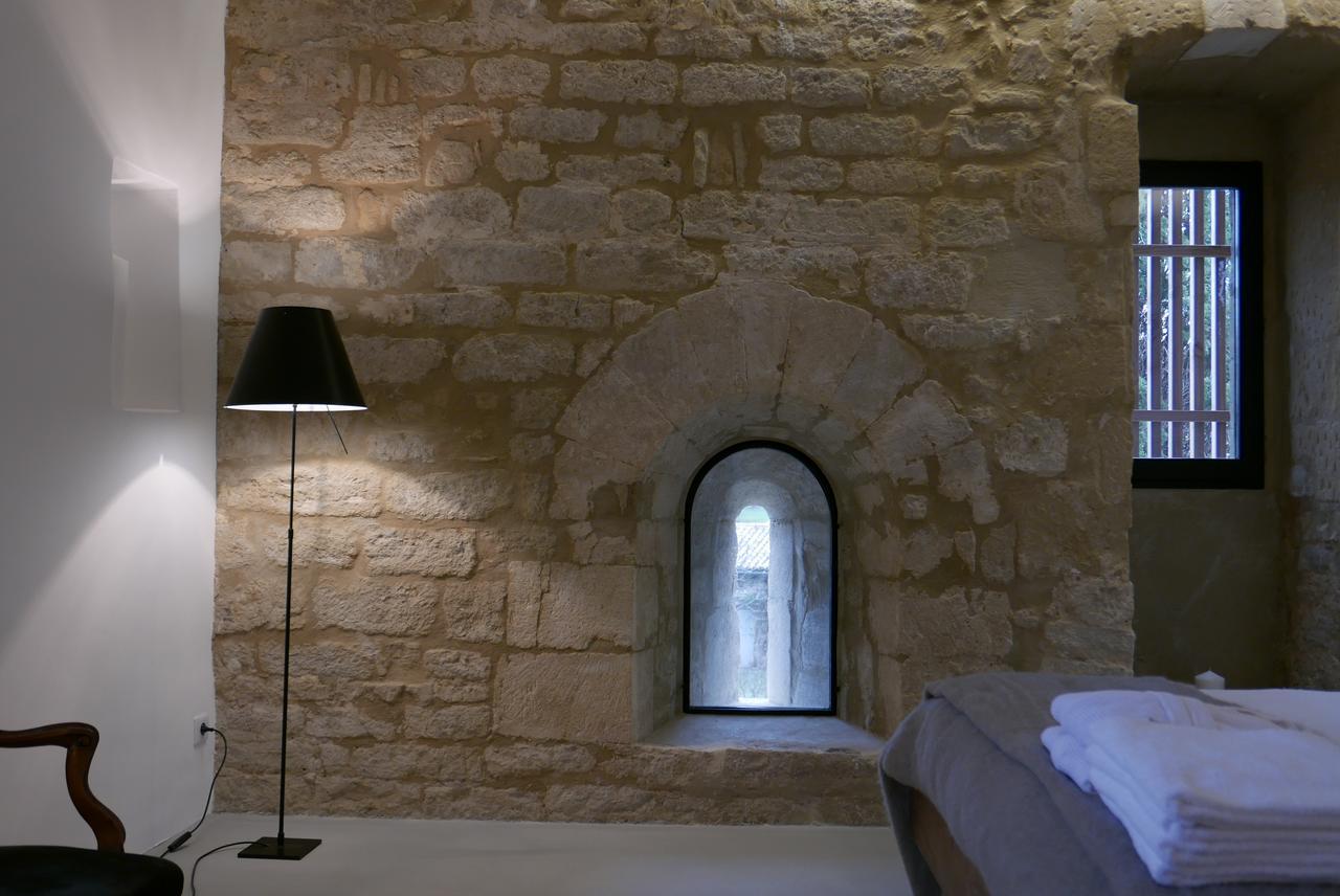 Bed and Breakfast Tour Sarrazine De Montaren Exterior foto